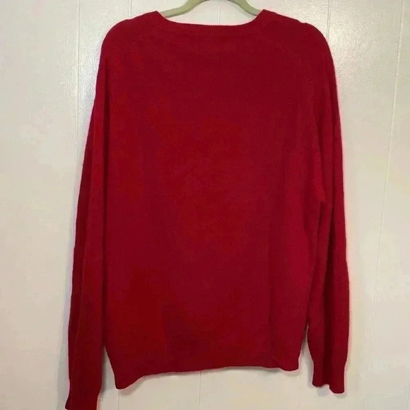 Keith Anthony Collection 100% Cashmere Red V Neck Men’s Sweater in Size Large. - Picture 2 of 9